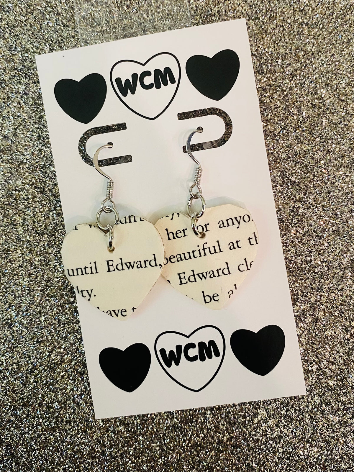 Edward Book Page Wooden Earrings - Heart